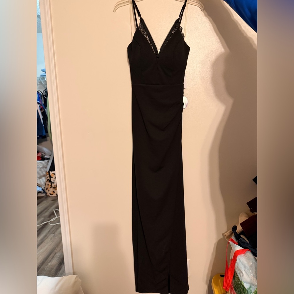 Windsor Strapless Black Gown